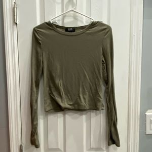 Green crop top